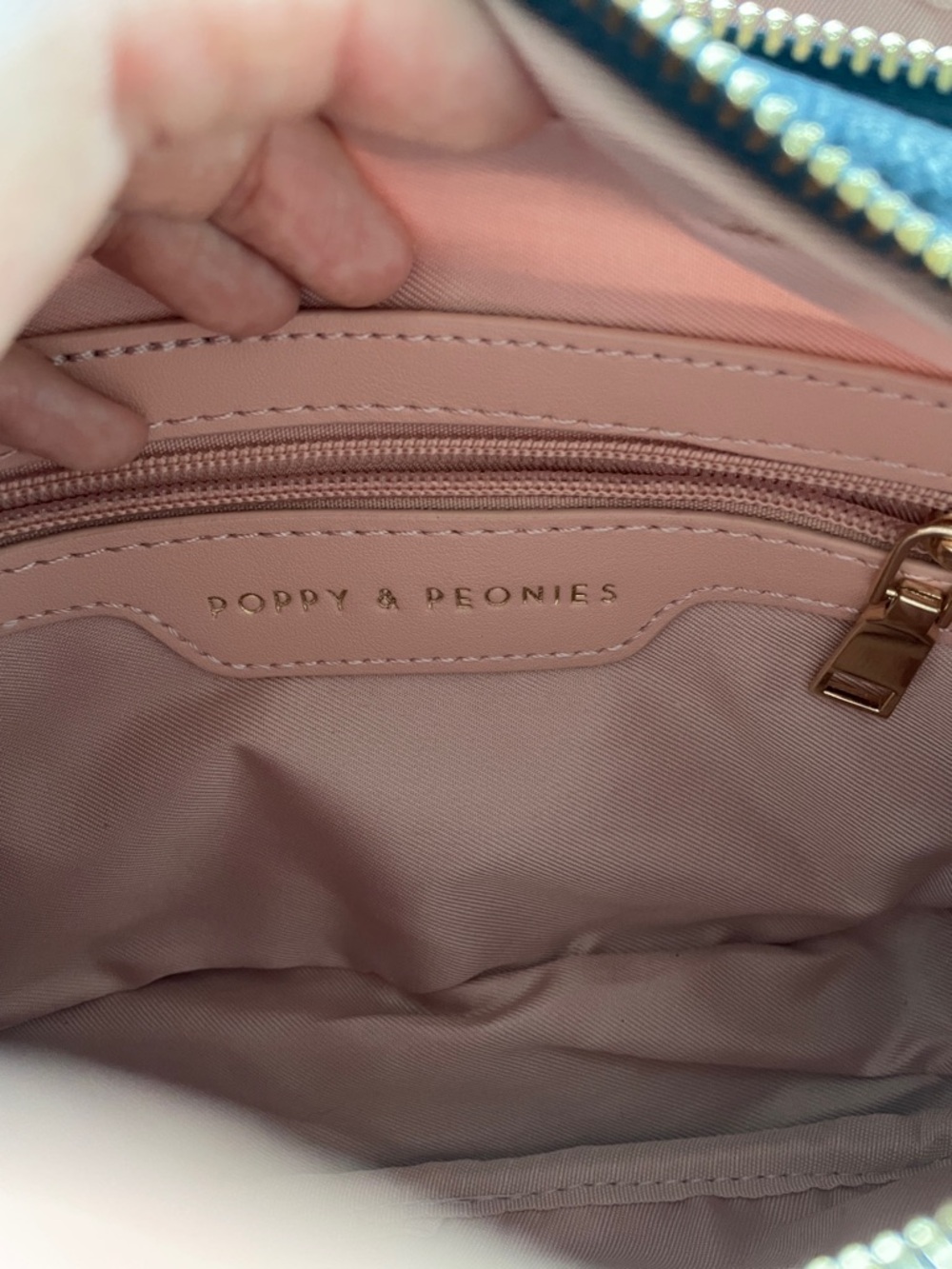 Poppy & Peonies Navy 24/7 Crossbody - Picture 9 of 9